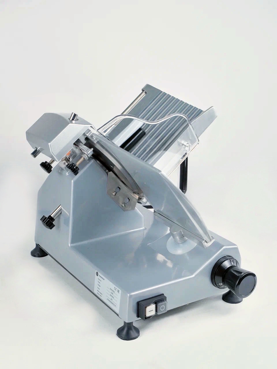 СЛАЙСЕР HURAKAN HKN-HM220