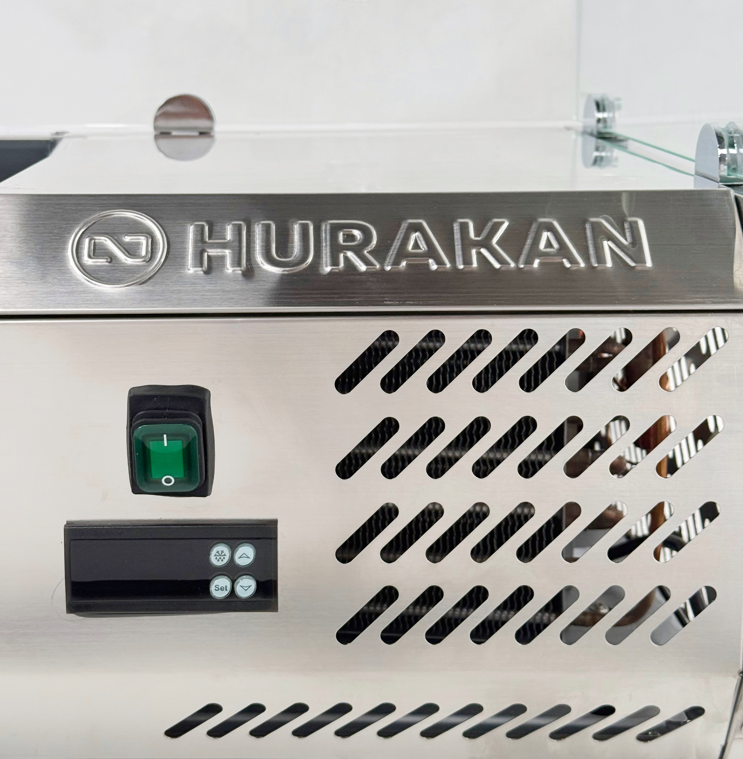 ВИТРИНА ХОЛОДИЛЬНАЯ HURAKAN HKN-VRX1200/380